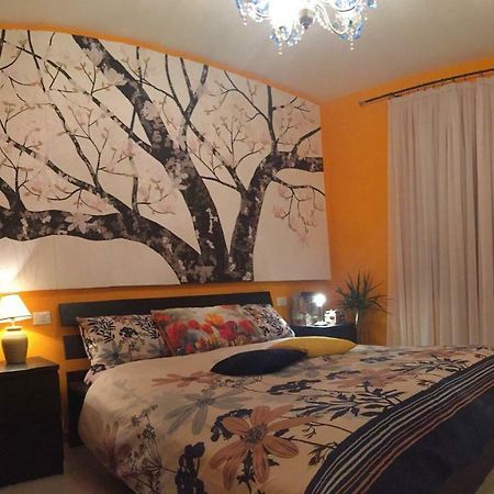 Ortignano Raggiolo B&B La Casa D'Artista المظهر الخارجي الصورة
