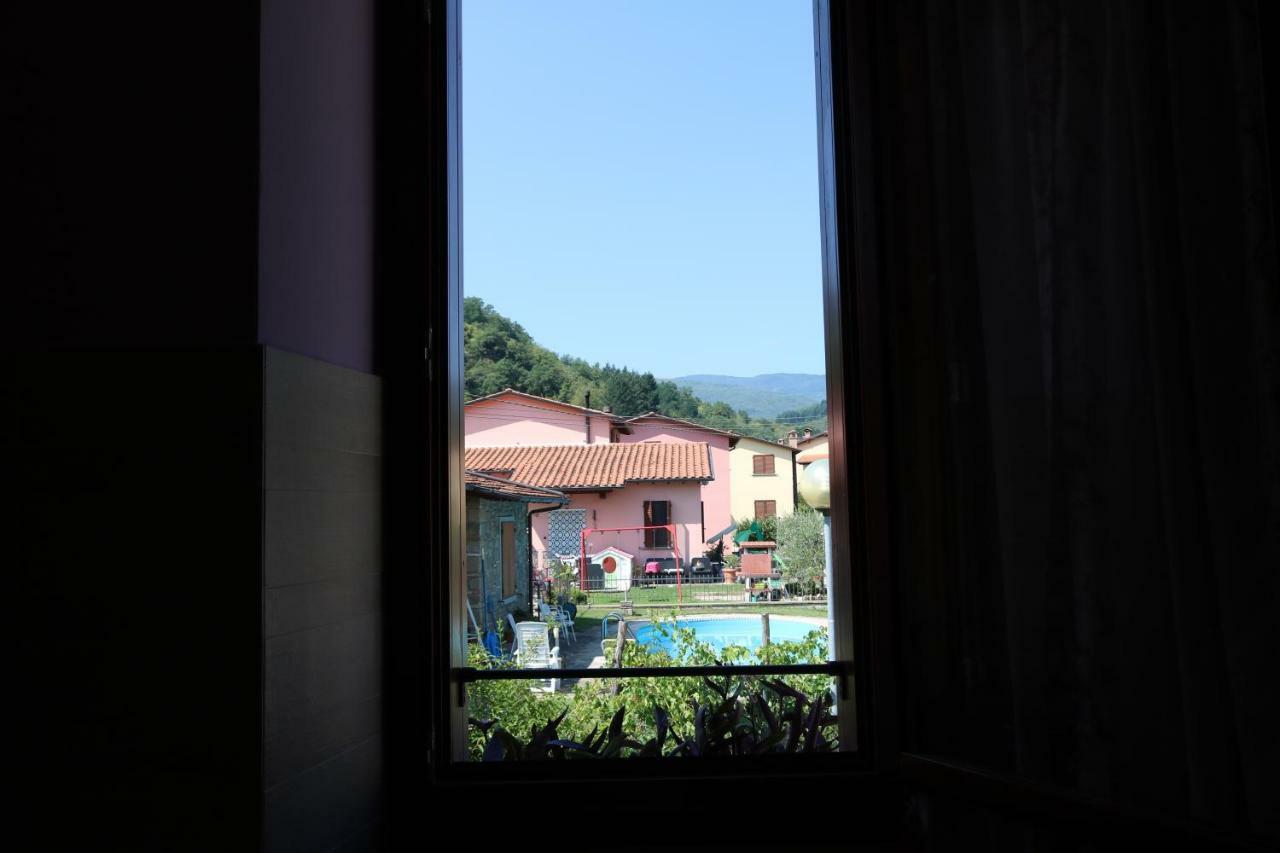 Ortignano Raggiolo B&B La Casa D'Artista المظهر الخارجي الصورة