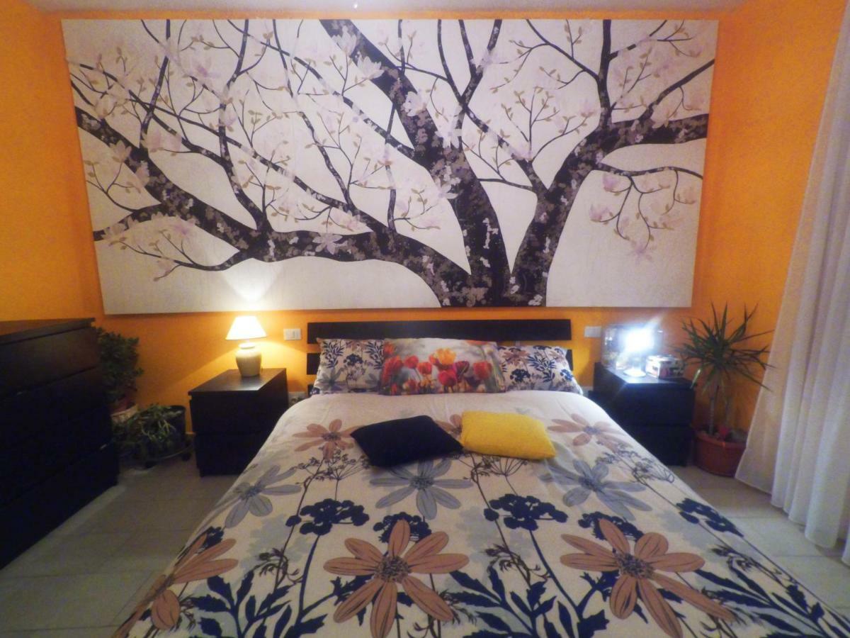 Ortignano Raggiolo B&B La Casa D'Artista المظهر الخارجي الصورة