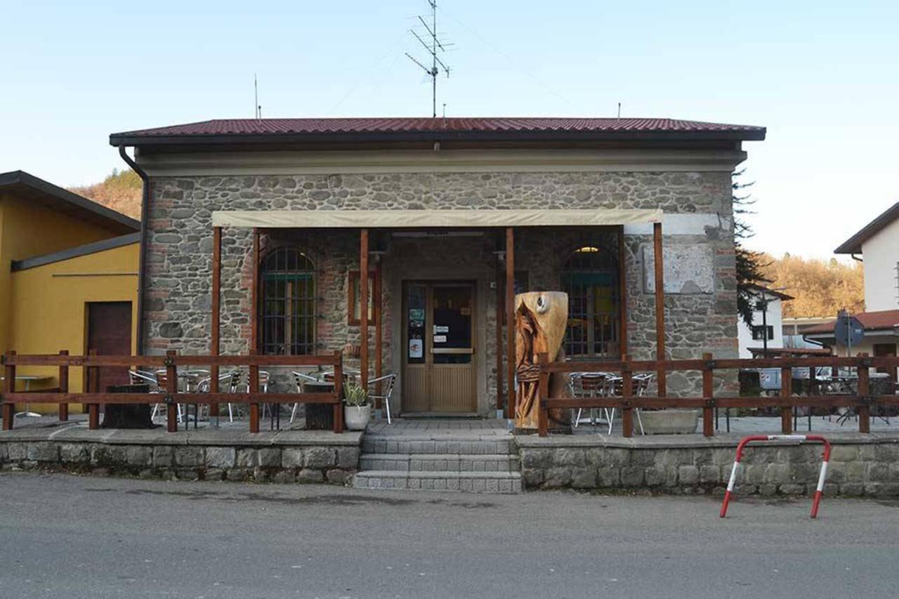 Ortignano Raggiolo B&B La Casa D'Artista المظهر الخارجي الصورة